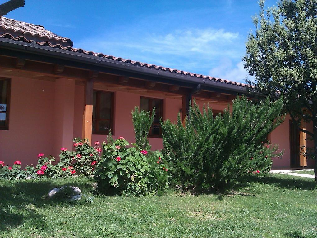 La Corte Dei Rei Aparthotel Castiadas Exterior photo