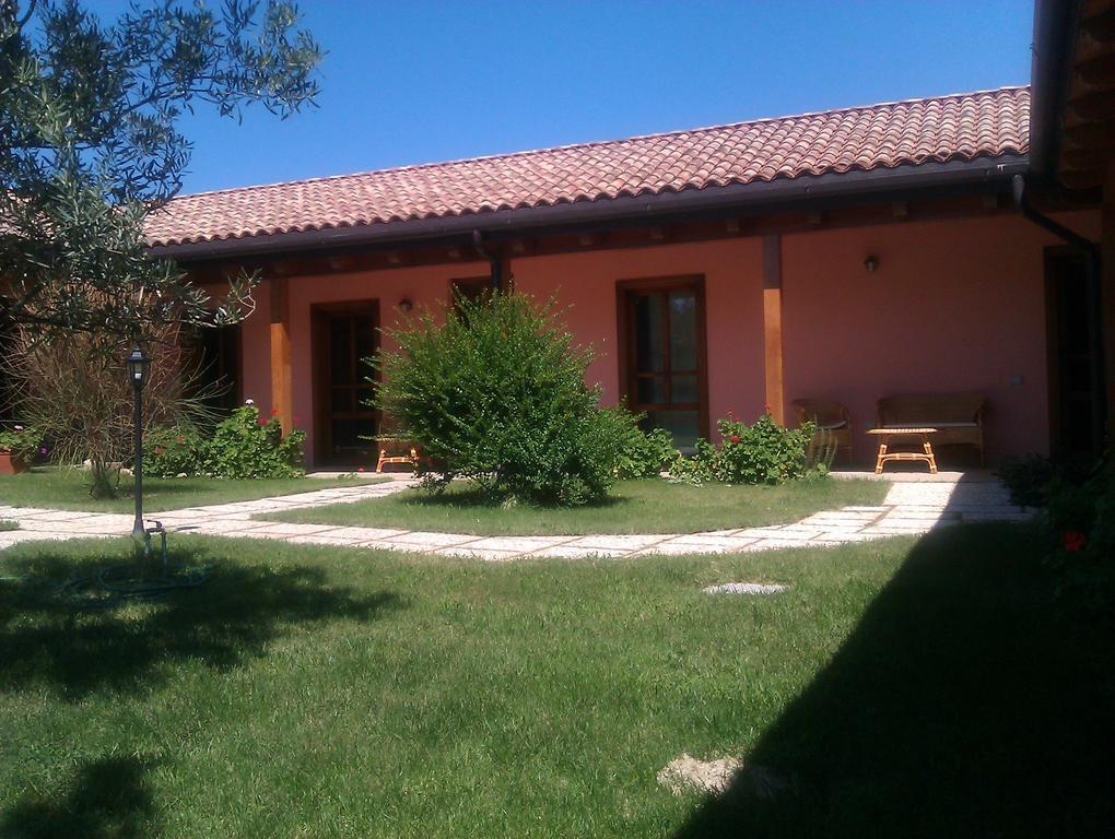 La Corte Dei Rei Aparthotel Castiadas Exterior photo